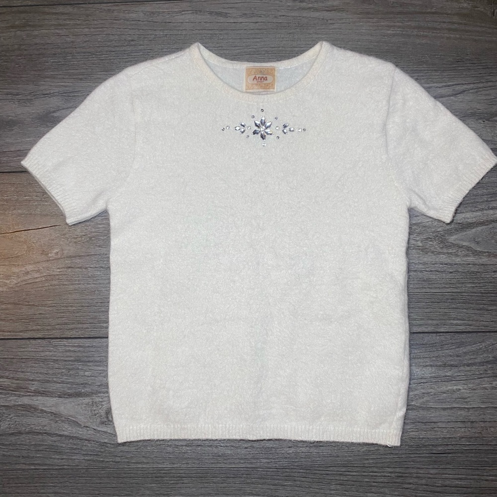 EUC Mohair or Angora Cream Short Sleeve Soft Sweater Rhinestone Flower Detail